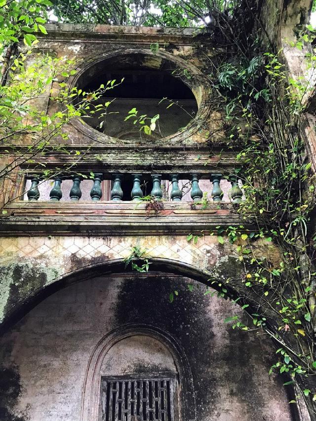 լ